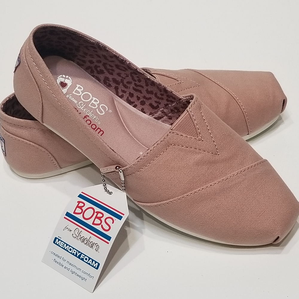 Skechers Bobs Plush Peace and Love